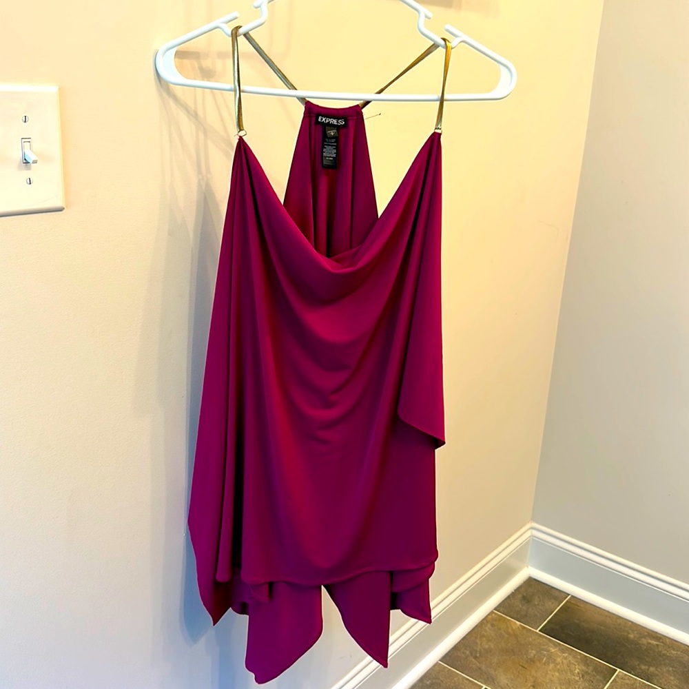 Flowy tank
